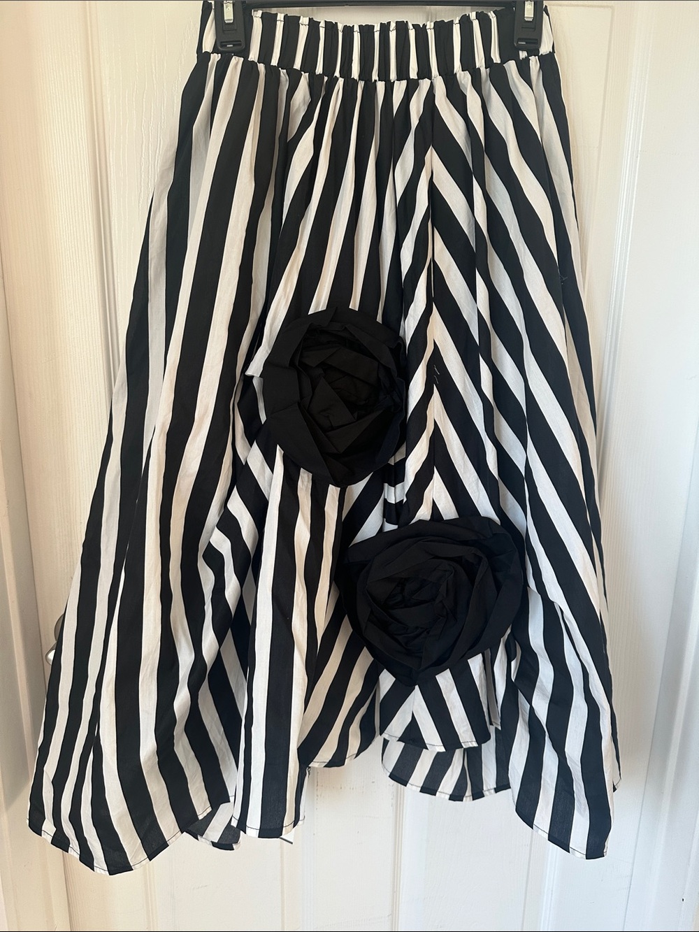 NWT Madonna & Co Black & White Striped Rosette Midi Skirt